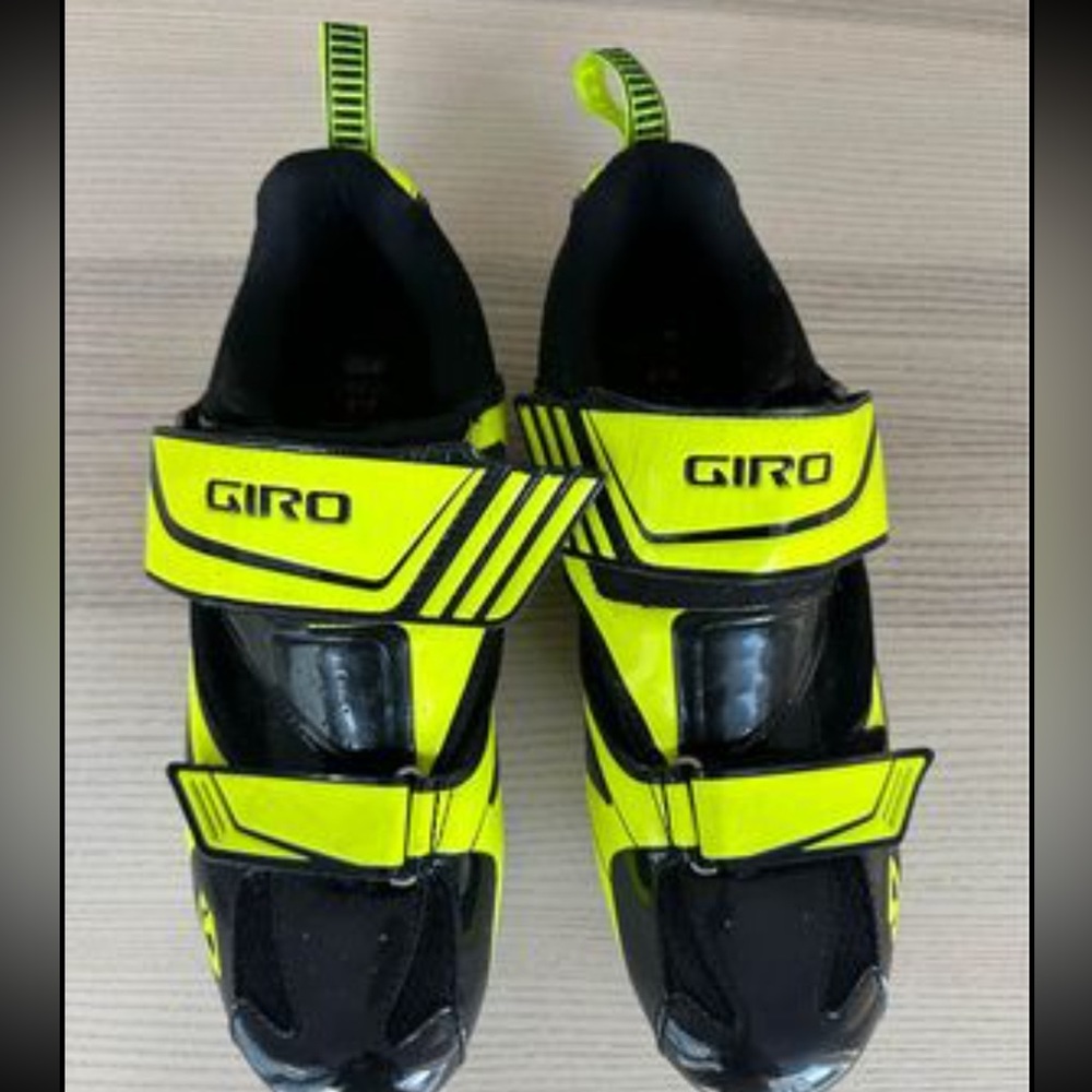 Giro cycling shoes
